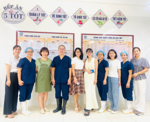 Bữa sáng vui vẻ - Hạnh phúc