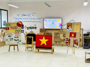 Em yêu Bác Hồ Chí Minh