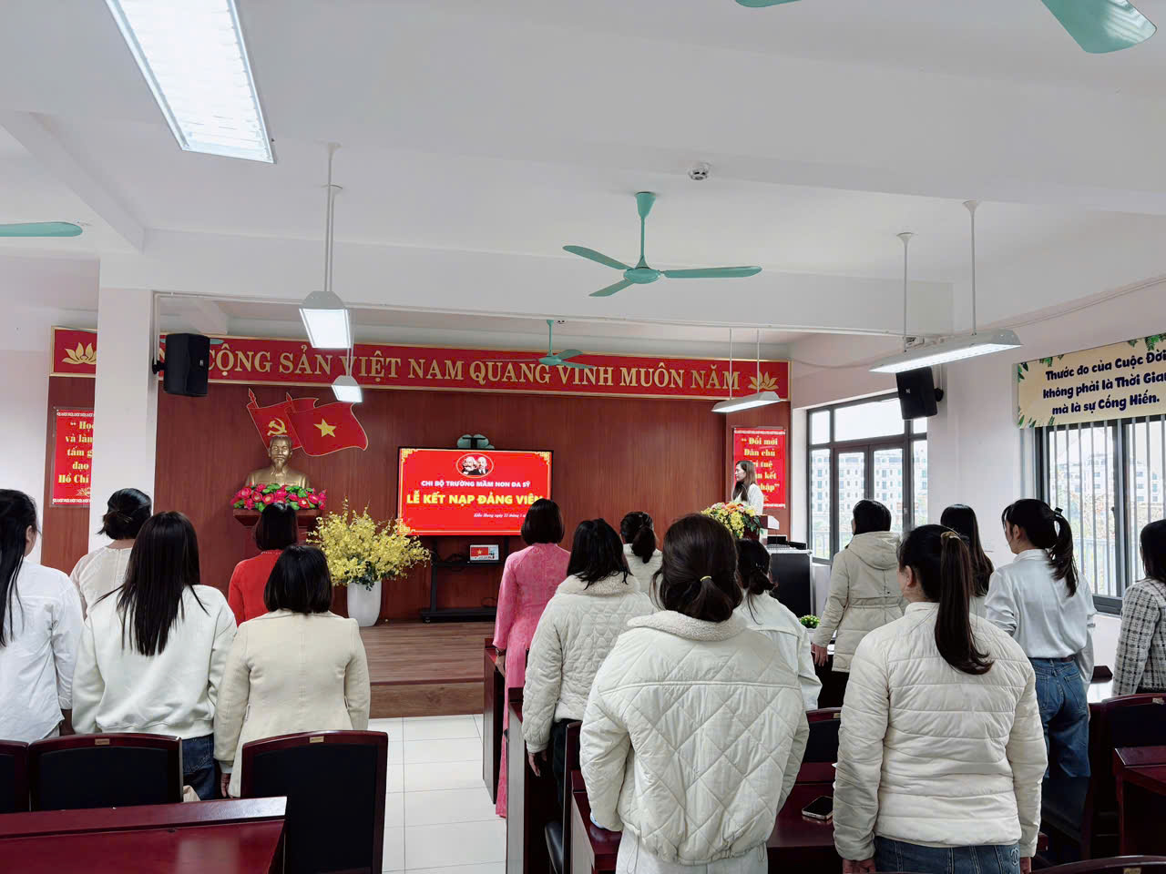 z7457077892458 5d712e01f9cf7f57eb2cabe34a6cad8a